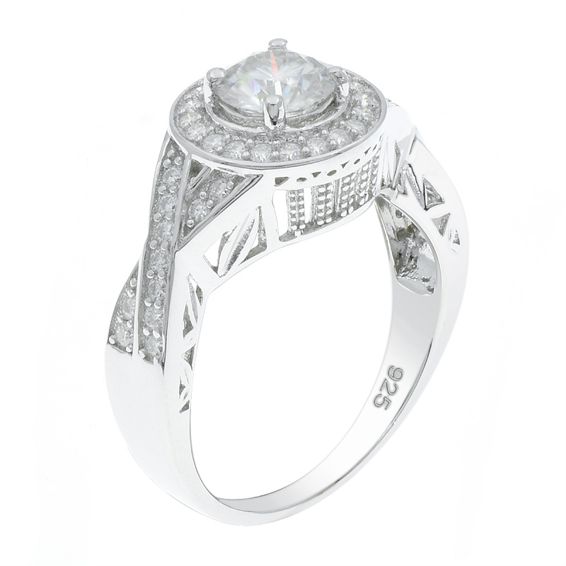 Women Ring With Criss Cross band