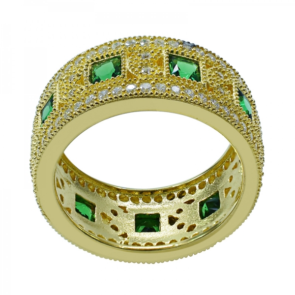 anello eternity in argento placcato oro giallo quadrato verde 