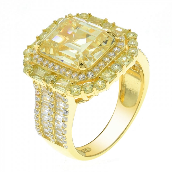 anello in oro giallo con diamante cz 