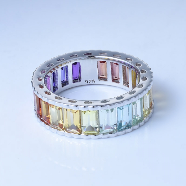 corindone rodiato multicolor con taglio baguette su anelli celebrità arcobaleno in argento sterling 