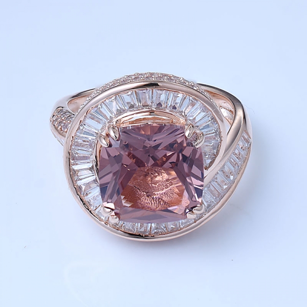simulante morganite in oro rosa 18 carati su anelli di turbolenza in argento sterling 
