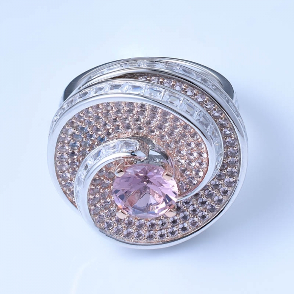 La morganite rosa da 1,2 ct simula l'oro rosa su anelli con zirconi cubici di turbolenza 