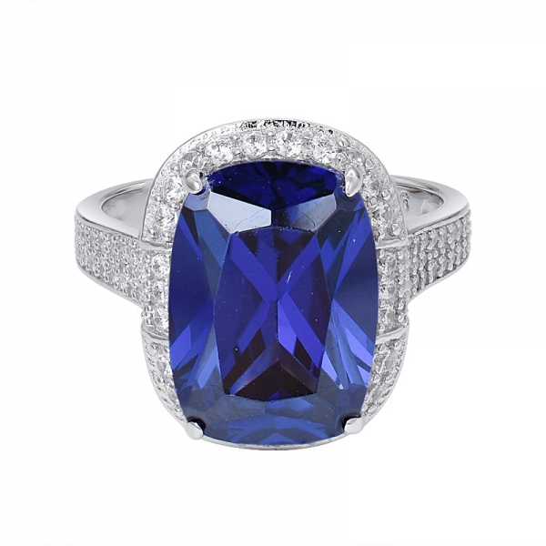 blu Tanzanite creato rodio taglio cuscino su anello di fidanzamento in argento sterling 