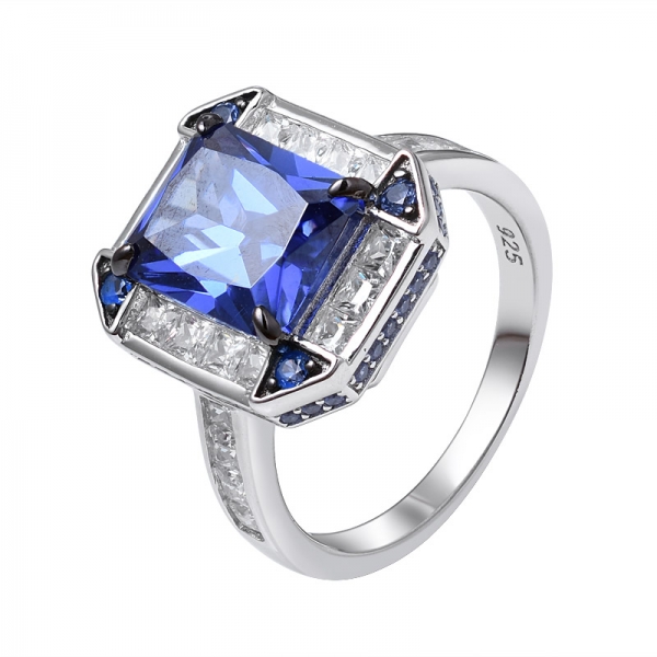 creato blu Tanzanite taglio smeraldo rodio e nero artigianale su anello di fidanzamento in argento sterling 
