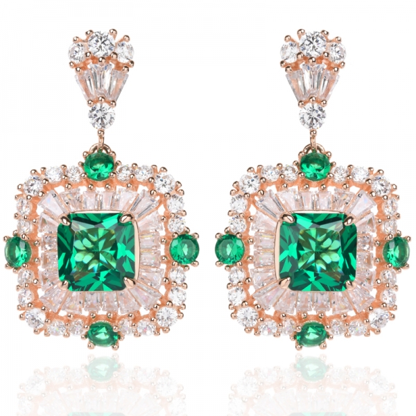 Orecchini pendenti con smeraldo verde creato a taglio quadrato in argento sterling 925 