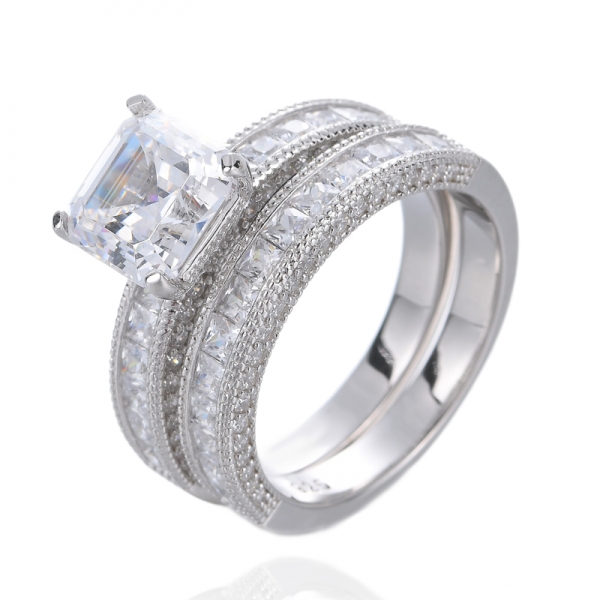 anello di fidanzamento con taglio asscher in argento sterling con zirconi 