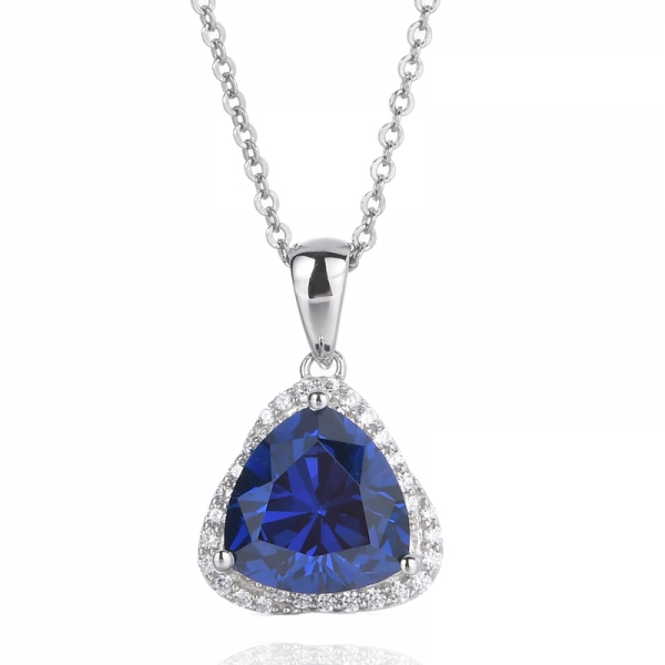 collana da donna in tanzanite triangolo blu con diamanti
 