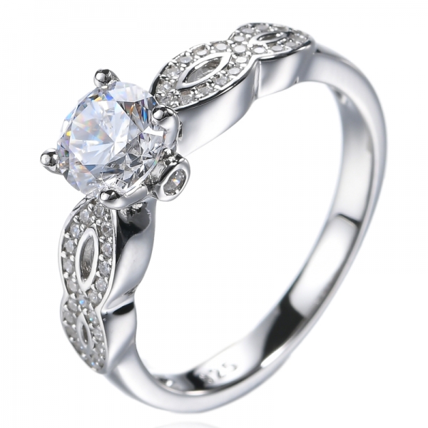 Set di anelli di fidanzamento rotondi in argento sterling rodiato con zirconi
 
