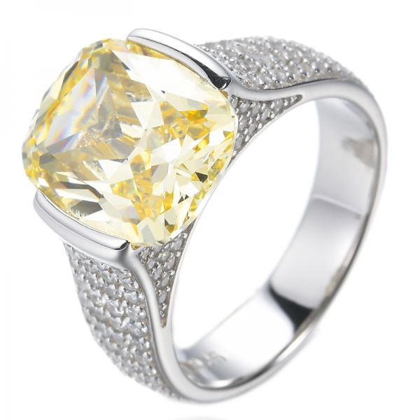 Cuscino giallo diamante CZ placcatura rodio su anello in argento sterling
 