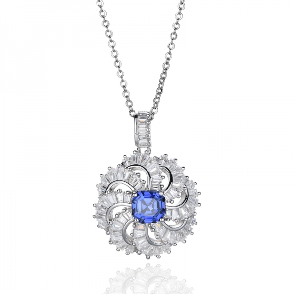 Ciondolo in argento placcato rodio con tanzanite cubica Asscher 