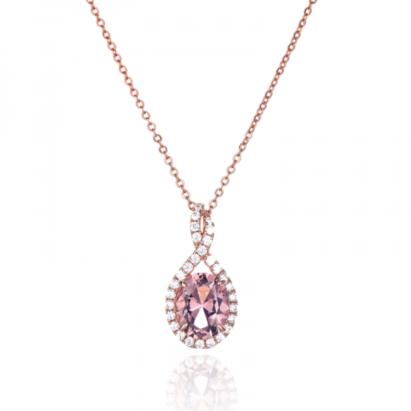 Ciondolo in argento con nano morganite di forma ovale e zirconi bianchi rotondi con placcatura in oro rosa 