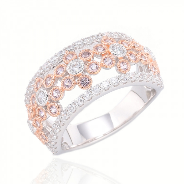 Anello in argento con zirconi cubici rosa e bianchi con diamanti rotondi e placcatura in rodio e oro rosa 