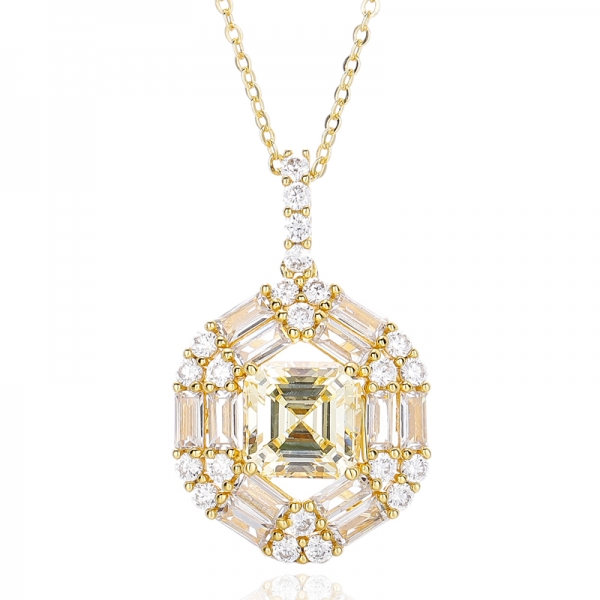 Ciondolo in argento con zirconi cubici bianchi taglio canarino e baguette Asscher con placcatura in oro 