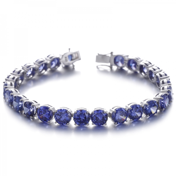 Bracciale rotondo in argento rodiato con tanzanite e zirconi cubici
     