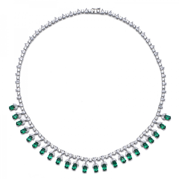 Nano verde ovale Nano e marchesa Cuccio Cubic Zircone Rhodium Silver Collana 