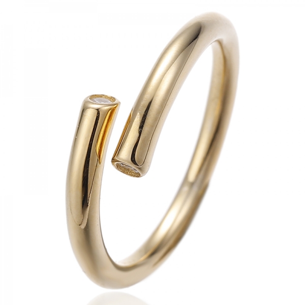 Anello in argento con zircone cubico bianco rotondo e placcatura in oro rosa 