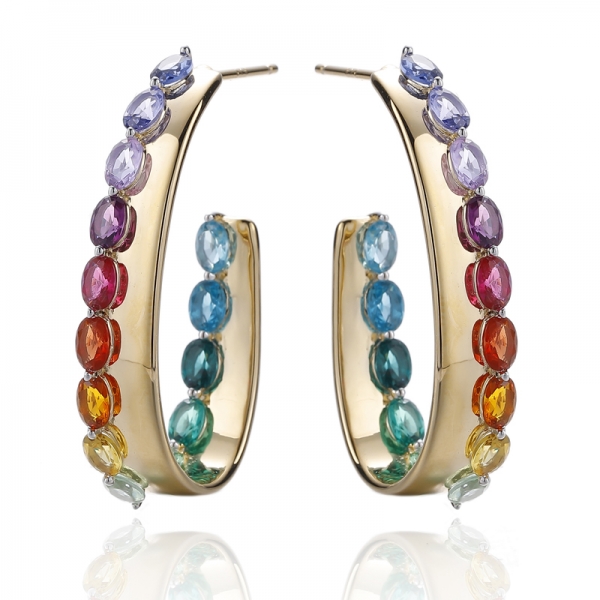 Orecchino ovale in argento con zircone cubico arcobaleno e placcatura in oro 