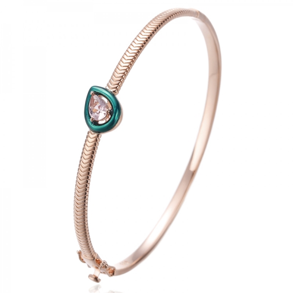 Bracciale in argento con zircone cubico bianco a forma di pera e smalto nero con placcatura in oro 