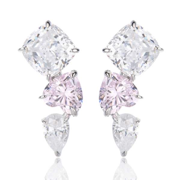 Orecchino a forma di cuore con diamanti rosa e zirconi cubici bianchi a cuscino, placcato in rodio, in argento 