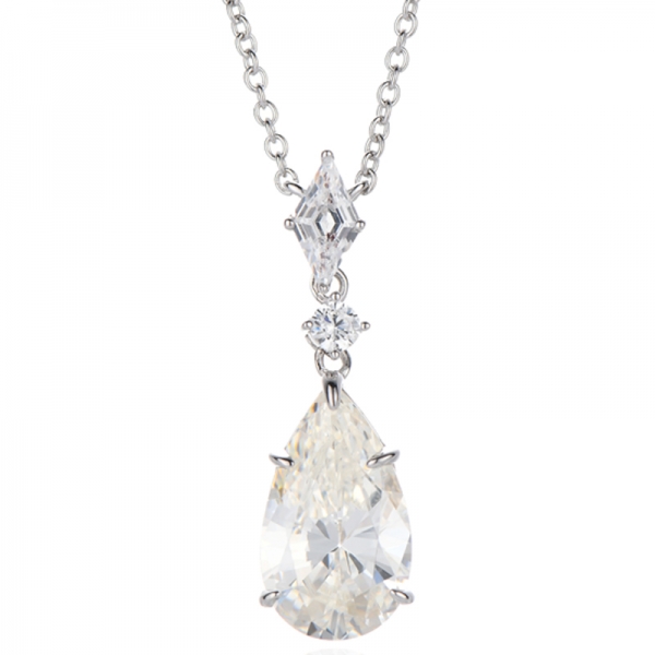 Collana in argento rodiato con zirconi cubici bianchi e nano acquamarina a forma di pera e rombo 
