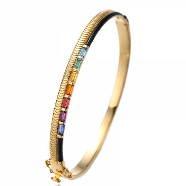 Bracciale in argento con zirconi cubici arcobaleno Baguette e placcatura in oro 