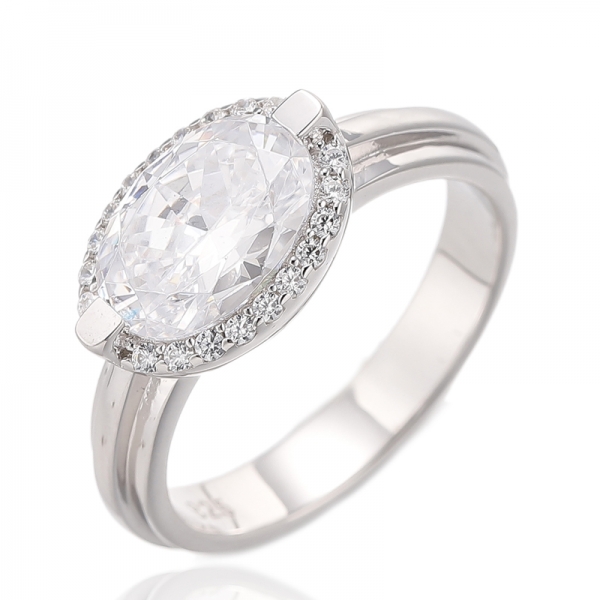 Anello in argento con zirconi cubici bianchi e rosa a forma ovale con diamanti e placcatura in oro rosa 