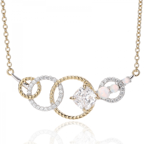 Ciondolo in argento 925 con opale rotondo e zircone cubico bianco a cuscino con placcatura bicolore 